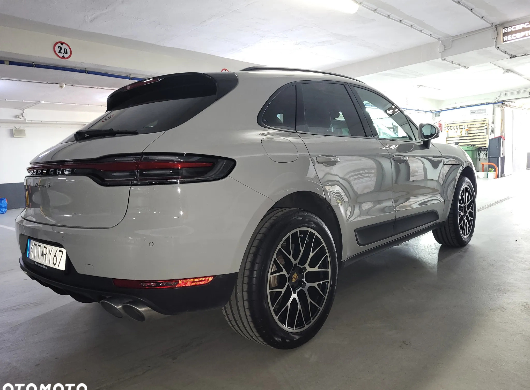 Porsche Macan cena 259000 przebieg: 21450, rok produkcji 2021 z Zakopane małe 529